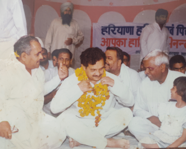 Prof. Parmanand Adhir At a Political Rally with Chaudhary Birender Singh, Former Union Minister